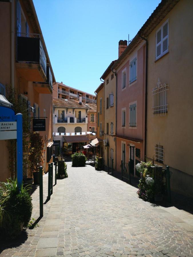 Appartement Sainte-Maxime, plage de la Nartelle Extérieur photo